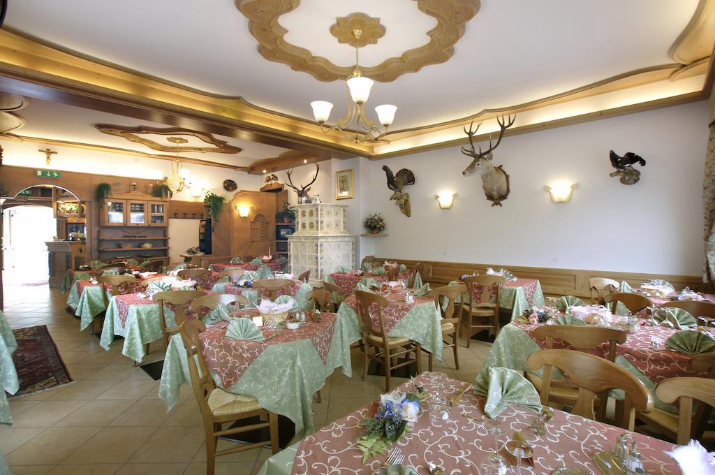 Hotel Zoldana Forno di Zoldo Exterior photo