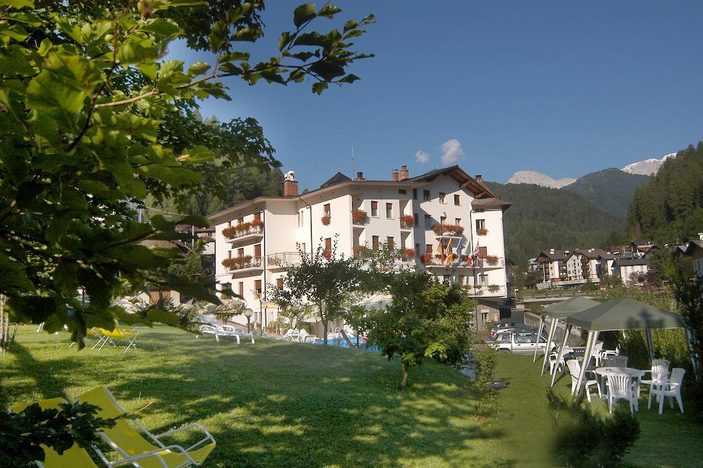 Hotel Zoldana Forno di Zoldo Exterior photo